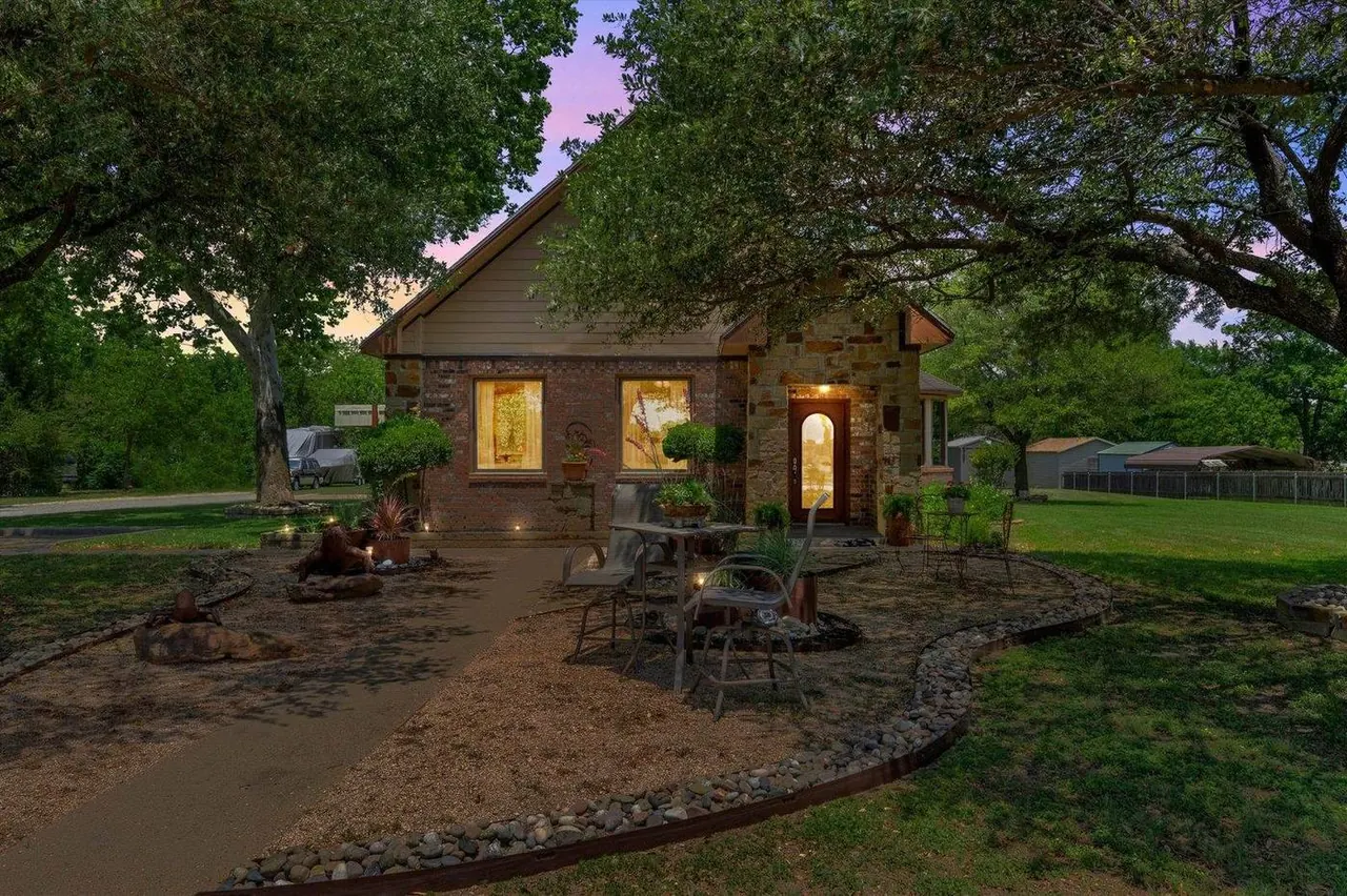 Waco-area home exterior